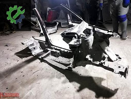Volkswagen Caddy Marşpiyel Sacı çıkma parça