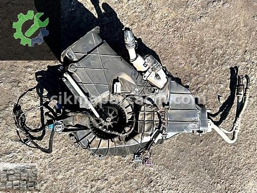 Volkswagen Caravelle Kalorifer Kutusu çıkma parça