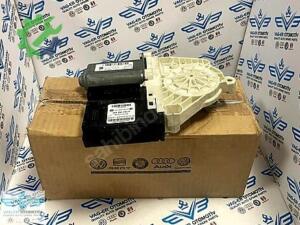 Volkswagen Golf 2009-2012 Çıkma Cam Motoru 1K0959793H