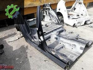 VW GOLF 6 ARKA ŞASİ-ŞASE ÇEYREK MARŞPİYEL ORTA DİREK TAVAN ARKA
