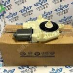 Volkswagen Golf 2012-2016 Sıfır Cam Motoru 5Q4959811A