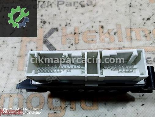 Volkswagen Golf Beyin 5QA919294B çıkma parça