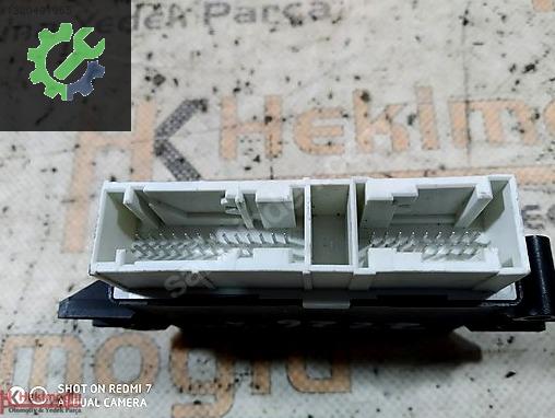 Volkswagen Golf Beyin 5QA919294B çıkma parça