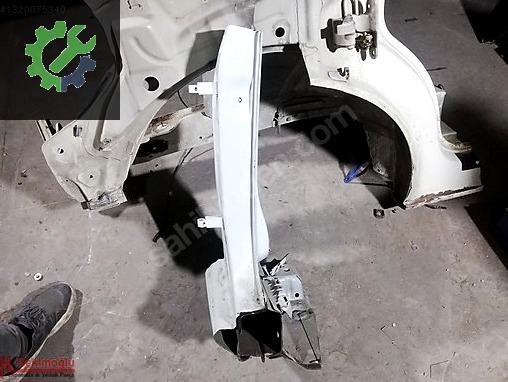 Volkswagen Golf Marşpiyel Sacı çıkma parça