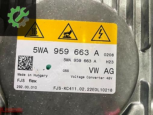 Volkswagen Golf Akü çıkma parça