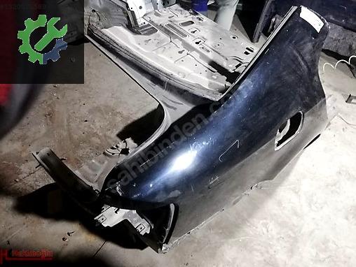 Volkswagen Jetta Çamurluk (Arka) çıkma parça