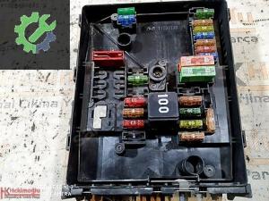 VW JETTA GOLF TİGUAN SKODA SİGORTA KUTUSU 1K0 937 125 D 5L090715