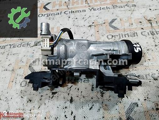 Volkswagen Jetta Direksiyon Kilidi (ELV) 1K0905851 çıkma parça