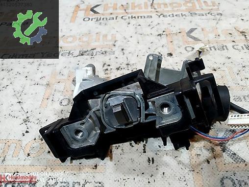 Volkswagen Tiguan Direksiyon Kilidi (ELV) çıkma parça