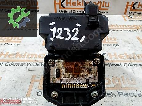 Volkswagen Passat Pompa Beyni 8E0614111AH çıkma parça