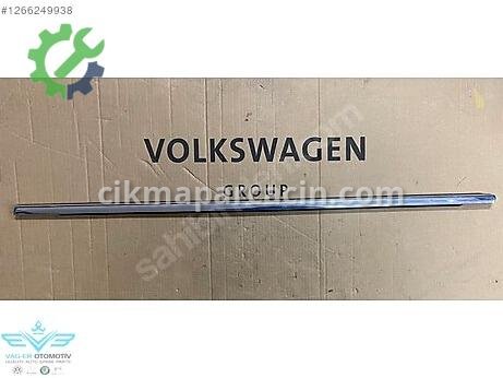 Volkswagen Passat Sağ Kapı çıkma parça