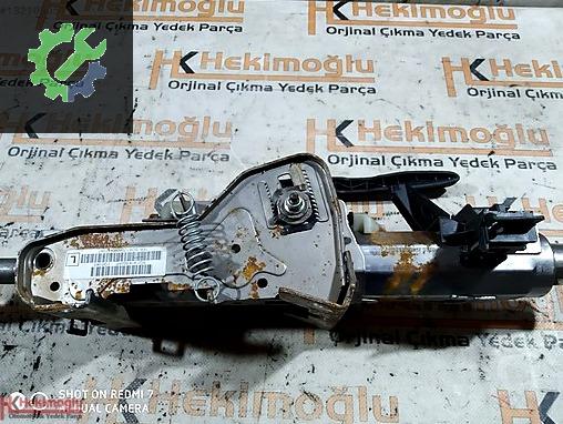 Volkswagen Passat Direksiyon Mili 5Q1419502AP çıkma parça
