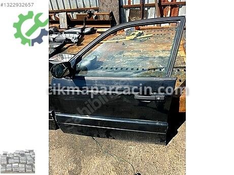 Volkswagen Passat Kapı (Ön Sol) çıkma parça