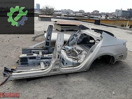 Volkswagen Passat Marşpiyel Sacı çıkma parça
