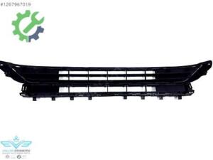 Volkswagen Polo 2018 Sıfır Tampon Orta Izgara 2G0853677L