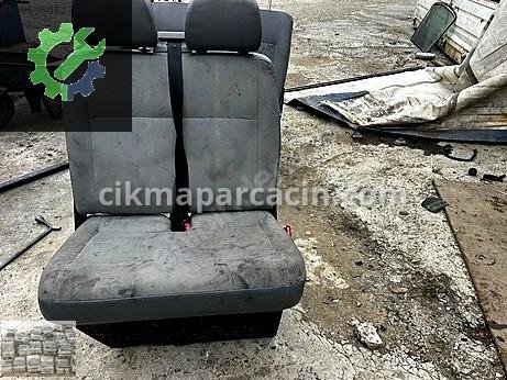 Volkswagen Transporter Ön Koltuk çıkma parça