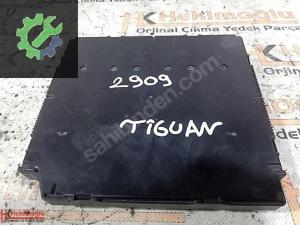 VW TİGUAN 09-16 1.4 TSİ BCM BEYNİ SİGORTA KUTUSU 5K0937086Q