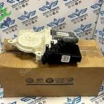 Volkswagen Tiguan 2008-2016 Çıkma Cam Motoru 5N0959703D
