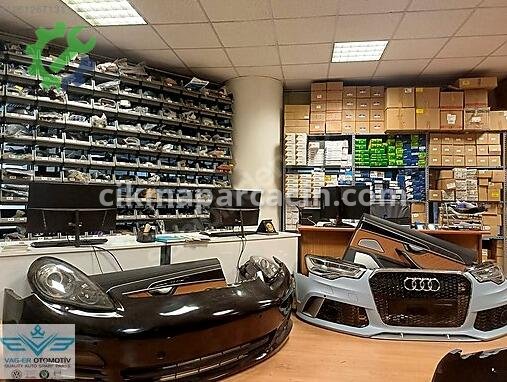 Seat Leon Silindir Kapağı 04E103064L çıkma parça