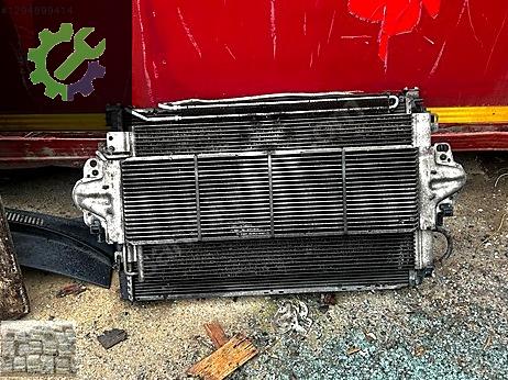 Volkswagen Transporter Radyatör çıkma parça