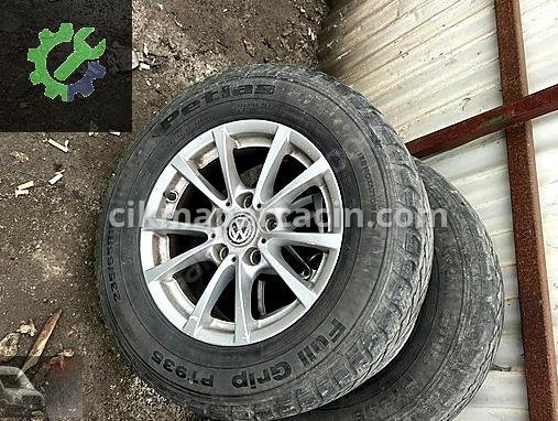 Volkswagen Transporter Jant çıkma parça