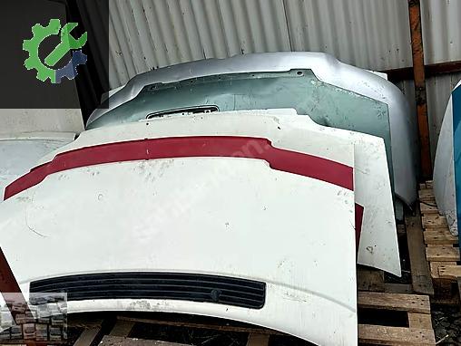 VW TRANSPORTER T4 ÖN KAPUT