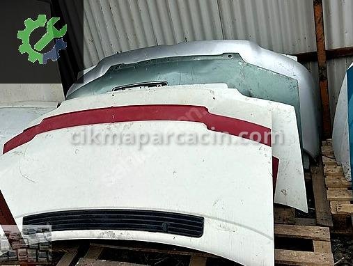 Volkswagen Transporter Kaput çıkma parça