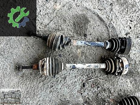 Volkswagen Transporter Aks çıkma parça