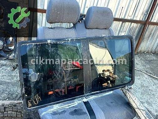 Volkswagen Transporter Sürgülü Cam çıkma parça