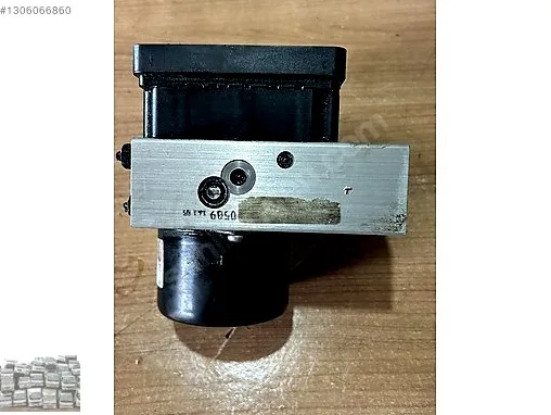 Volkswagen Transporter ABS Beyni 7H0907379C çıkma parça