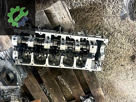 Volkswagen Transporter Silindir Kapak çıkma parça