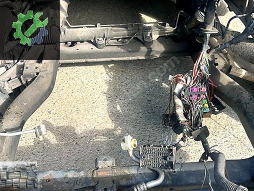VW TRANSPORTER T5 DİREKSİYON KUTUSU