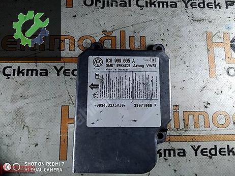 Volkswagen Transporter Airbag Beyni (SRS) 1C0909605A çıkma parça