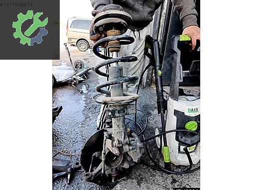 Volkswagen Transporter Amortisör (Ön) çıkma parça