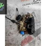 VW TRANSPORTER T5 T6 KAPI KİLİDİ ÇIKMA