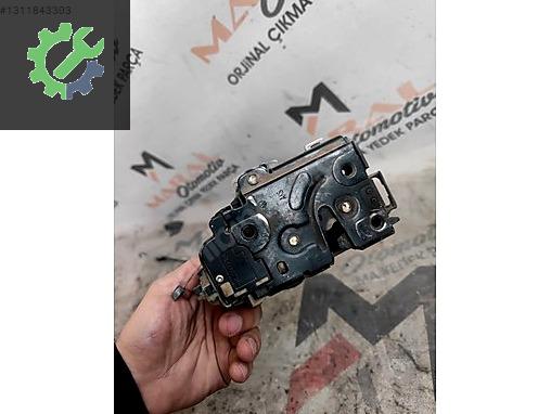 Volkswagen Transporter Kapı Kilidi çıkma parça