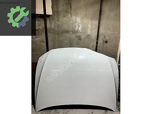 Volkswagen Passat Kaput Çıkma Parça İSTANBUL