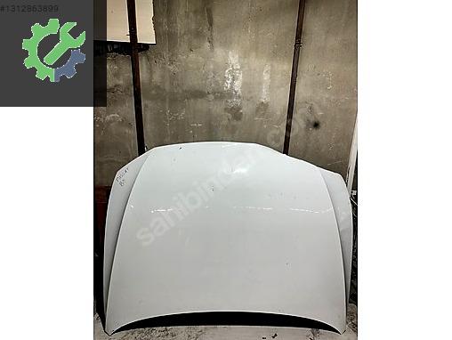 Volkswagen Passat Kaput Çıkma Parça İSTANBUL