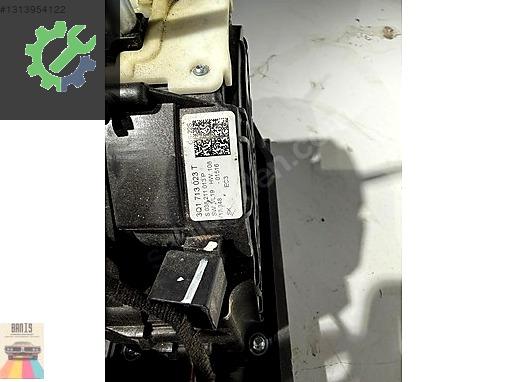 Volkswagen Passat Vites Mekanizması 3Q1713023T çıkma parça