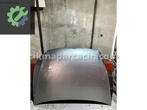 Volkswagen Golf Kaput 5G0823031 çıkma parça