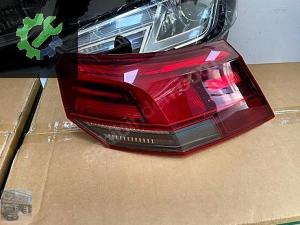 Volkswagen Golf 8 Sağ Dış LED Stop (2020/2024) (2. Adet)