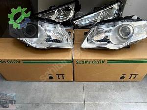 Volkswagen Passat B6 (2005 / 2010) Ön Far Sağ + Sol