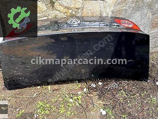 Volkswagen Passat Bagaj çıkma parça