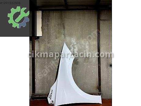 Volkswagen Polo Sağ Ön Çamurluk çıkma parça