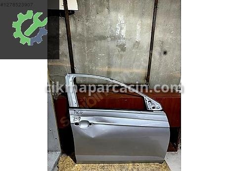 Volkswagen Polo Kapı Menteşesi çıkma parça