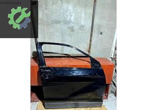 Volkswagen T-cross sağ ön kapı