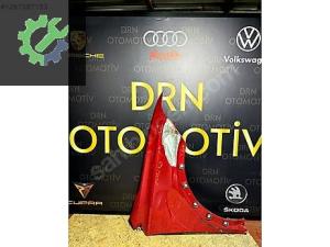 Volkswagen Taigo sağ ön çamurluk