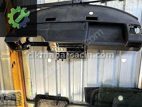 Volkswagen Transporter Torpido çıkma parça