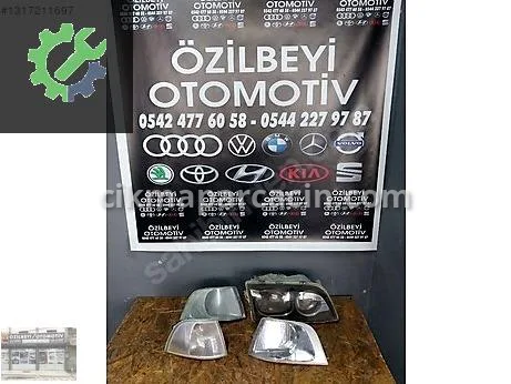 Volvo S40 Sağ Ön Far çıkma parça