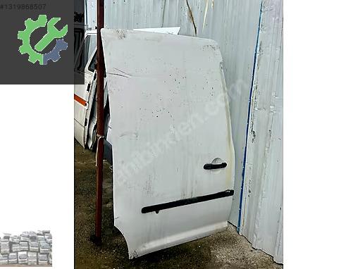 Volkswagen Caddy Sağ Kapı çıkma parça - KAYI OTOMOTİV İstanbul
